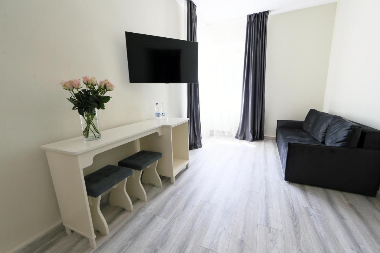 Hotel Golden Lemon Готель Золотий Лимон Lviv Kültér fotó